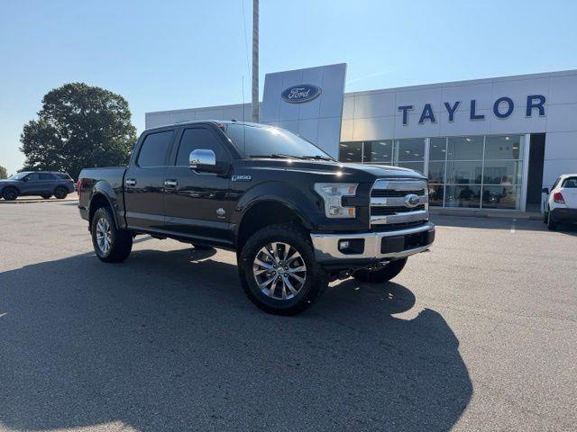 2017 Ford F-150 - $27,900