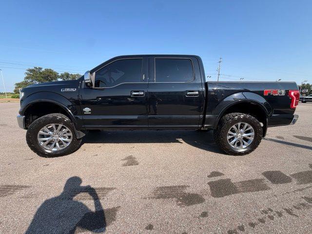 2017 Ford F-150 - $27,900