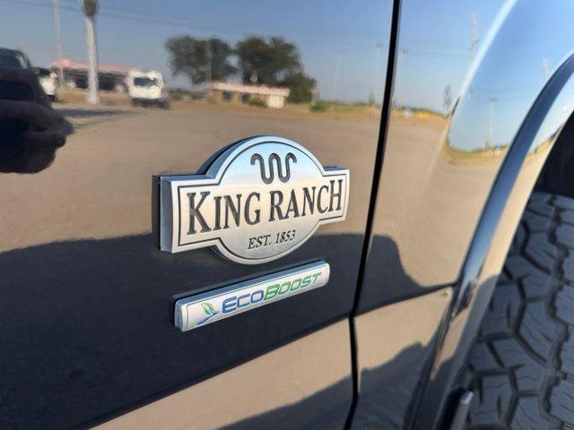 2017 Ford F-150 - $27,900