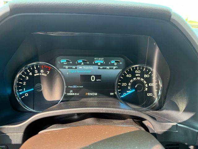 2017 Ford F-150 - $27,900