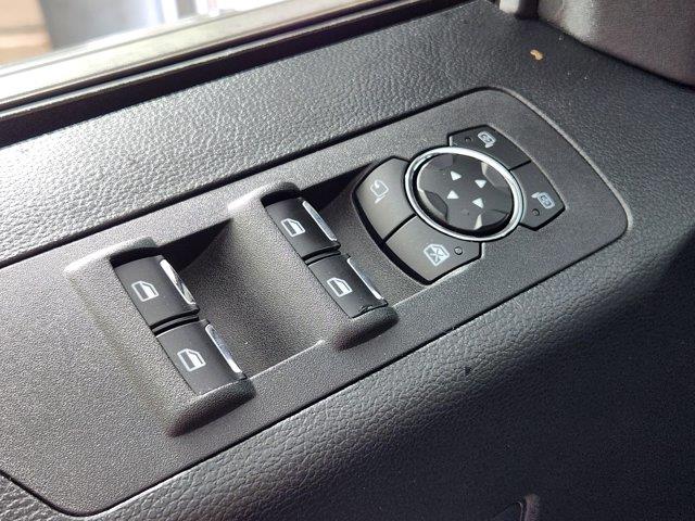 2016 Ford F-150 - $32,595