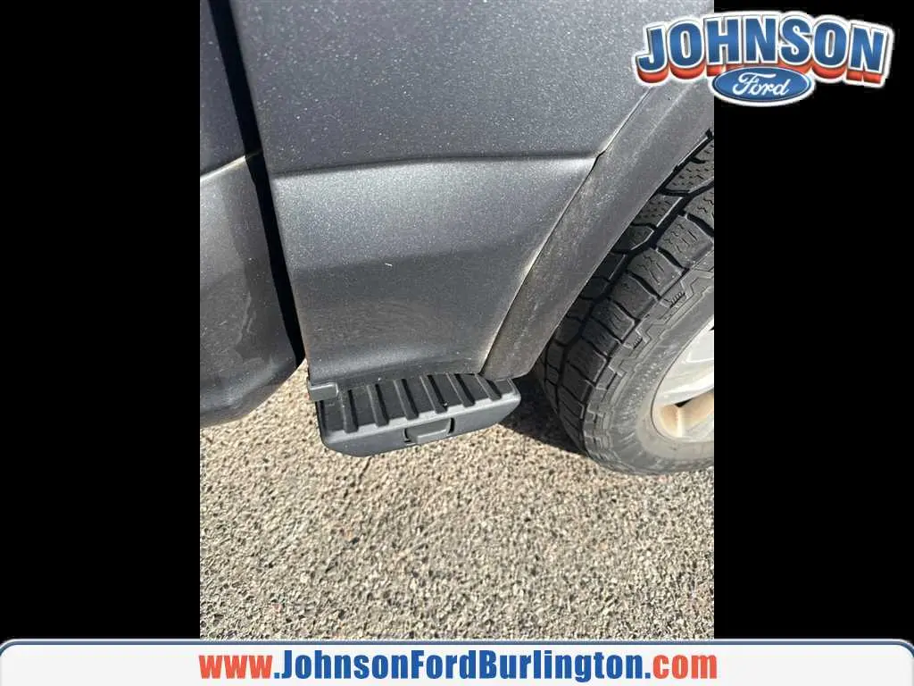 2018 Ford F-150 - $32,700