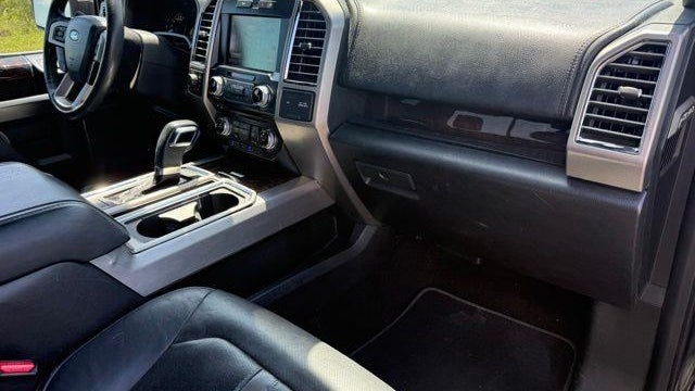 2015 Ford F-150 Platinum