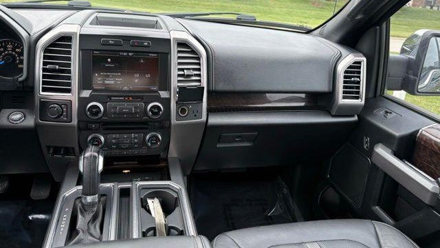2015 Ford F-150 Platinum