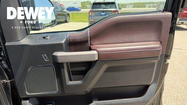 2017 Ford F-150 Platinum