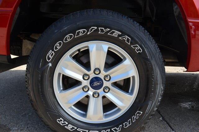 2019 Ford F-150 - $31,900
