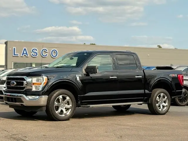 2022 Ford F-150 - $31,500