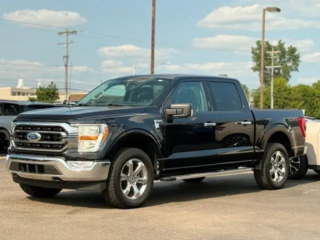 2022 Ford F-150 - $31,500