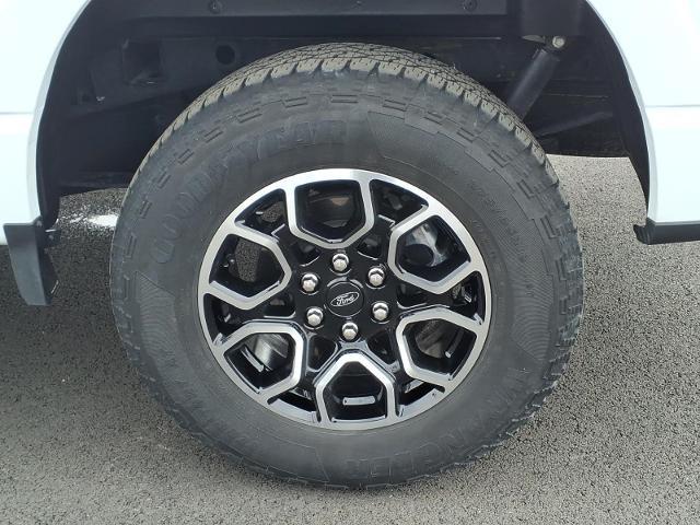 2023 Ford F-150 - $42,995