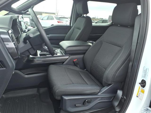 2023 Ford F-150 - $42,995