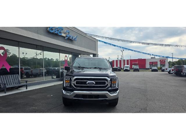 2023 Ford F-150 - $43,900