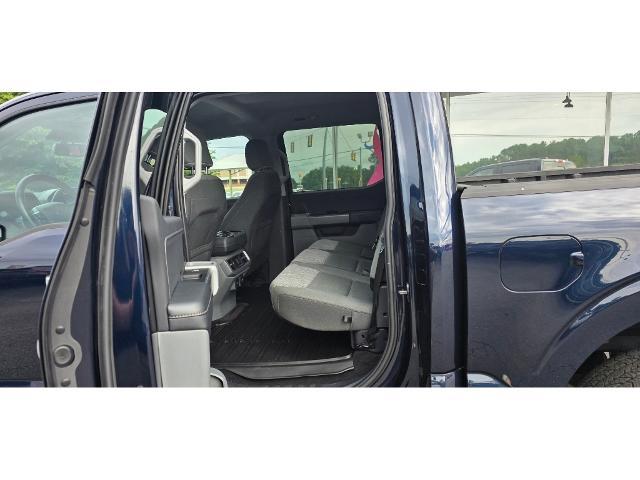 2023 Ford F-150 - $43,900