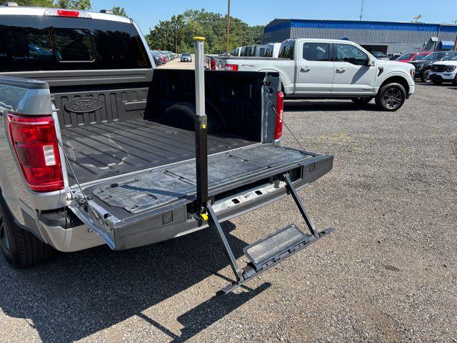 2023 Ford F-150 - $40,995