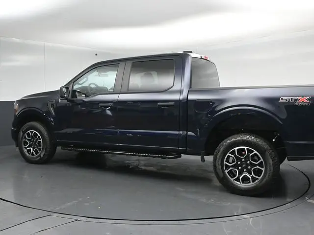2023 Ford F-150 - $37,750