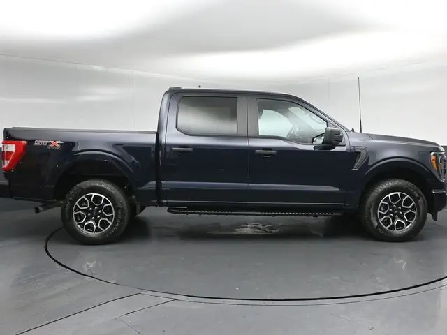 2023 Ford F-150 - $37,750