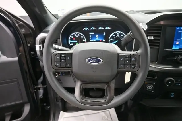 2023 Ford F-150 - $37,750