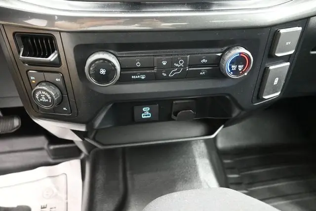 2023 Ford F-150 - $37,750
