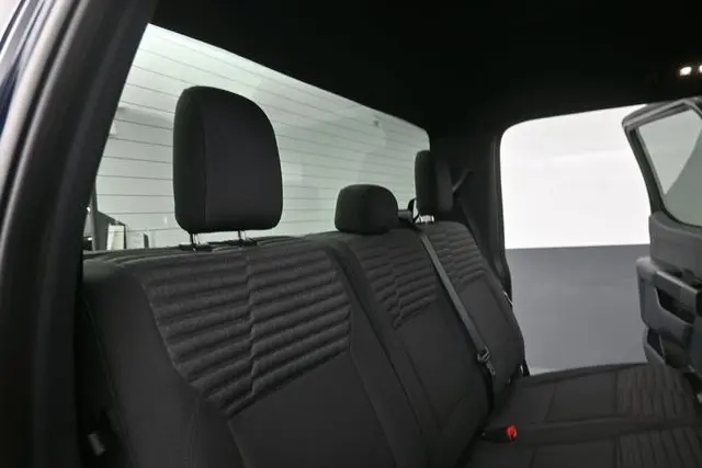 2023 Ford F-150 - $37,750