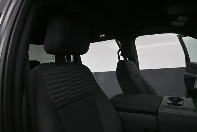 2023 Ford F-150 - $37,750