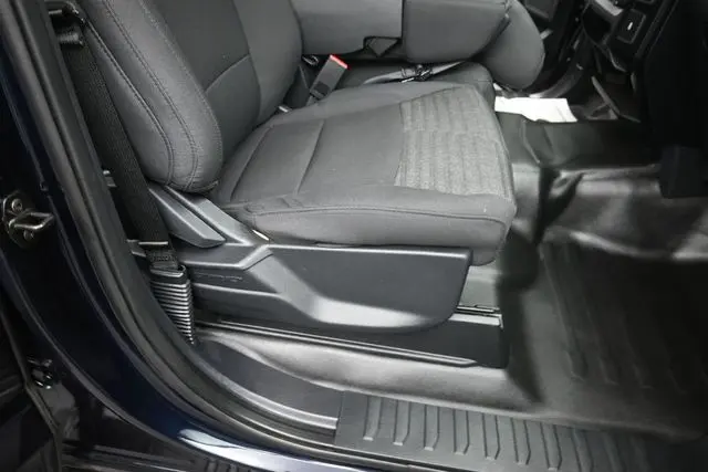 2023 Ford F-150 - $37,750