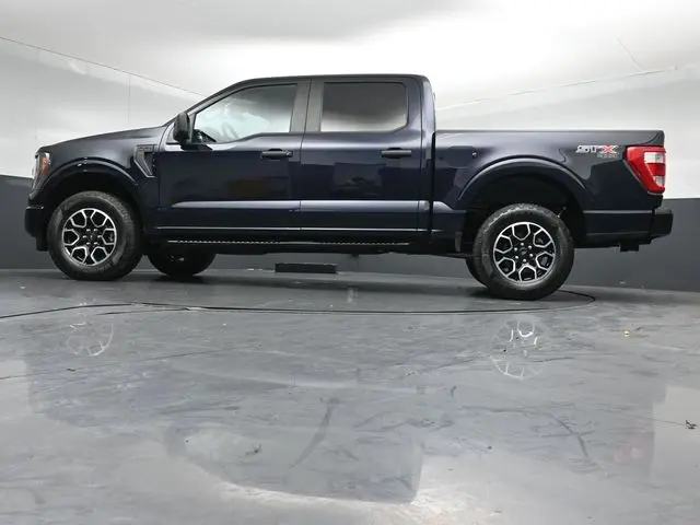 2023 Ford F-150 - $37,750