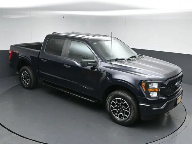 2023 Ford F-150 - $37,750