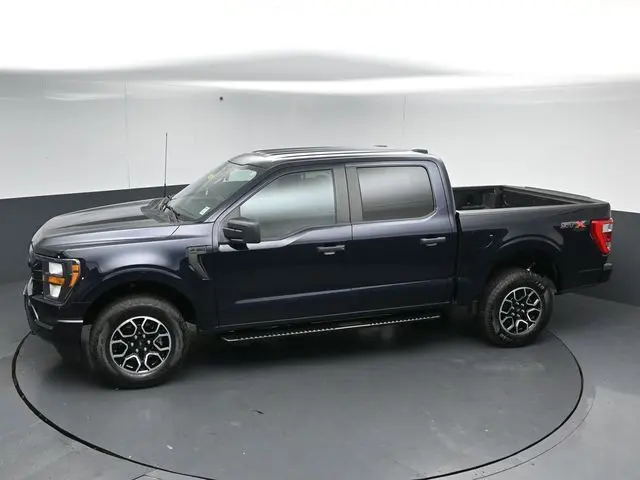 2023 Ford F-150 - $37,750