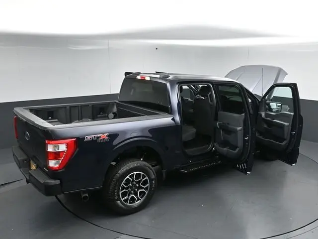 2023 Ford F-150 - $37,750