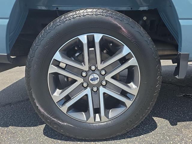 2023 Ford F-150 - $37,900