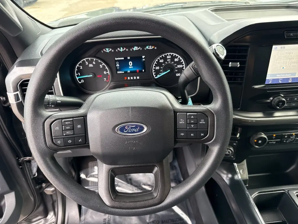 2023 Ford F-150 - $36,900