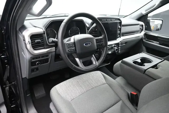 2023 Ford F-150 - $39,325