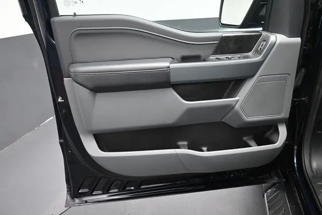 2023 Ford F-150 - $39,325