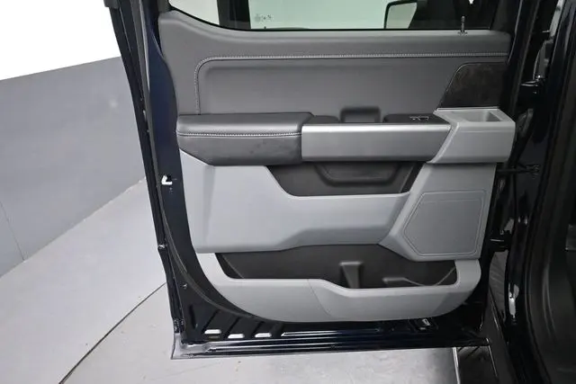 2023 Ford F-150 - $39,325