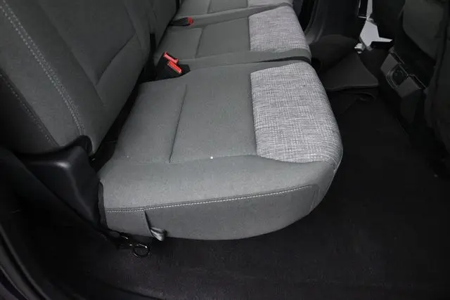 2023 Ford F-150 - $39,325