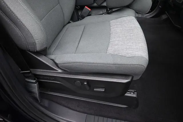 2023 Ford F-150 - $39,325