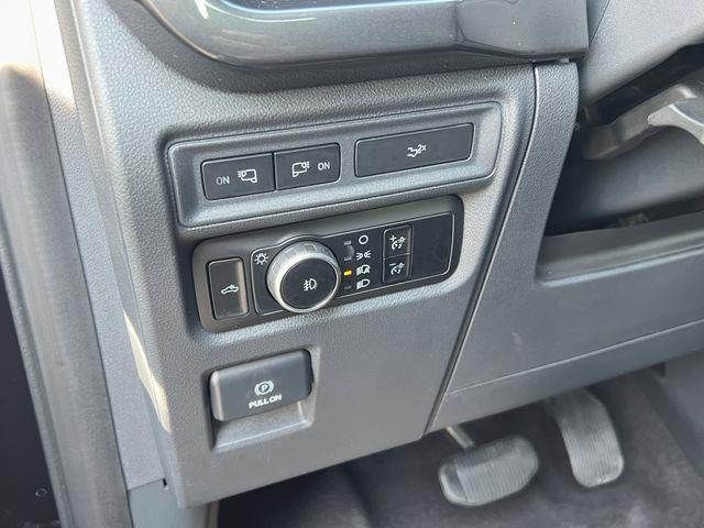 2023 Ford F-150 - $40,750
