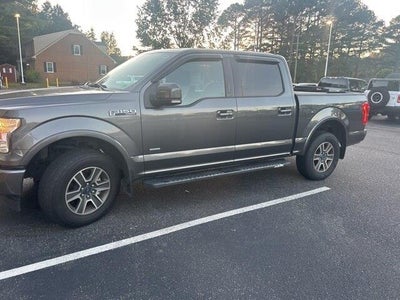 2017 Ford F-150 4X4 Lariat 4DR Supercrew 5.5 FT. SB