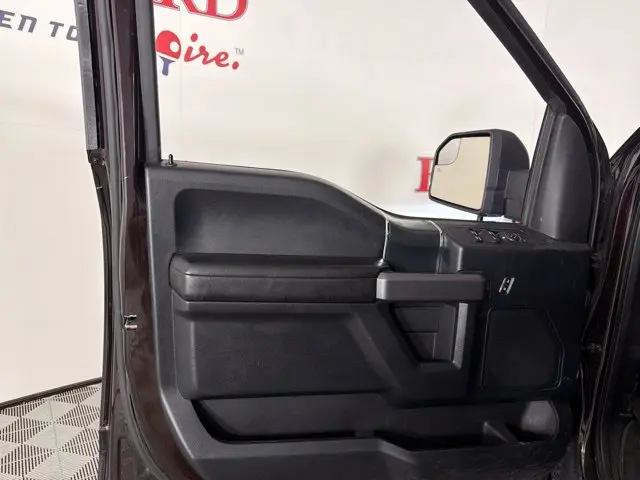 2019 Ford F-150 - $26,000