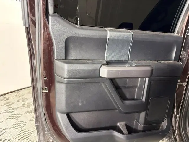 2019 Ford F-150 - $26,000