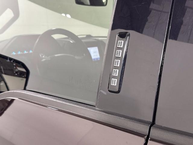 2020 Ford F-150 - $26,356