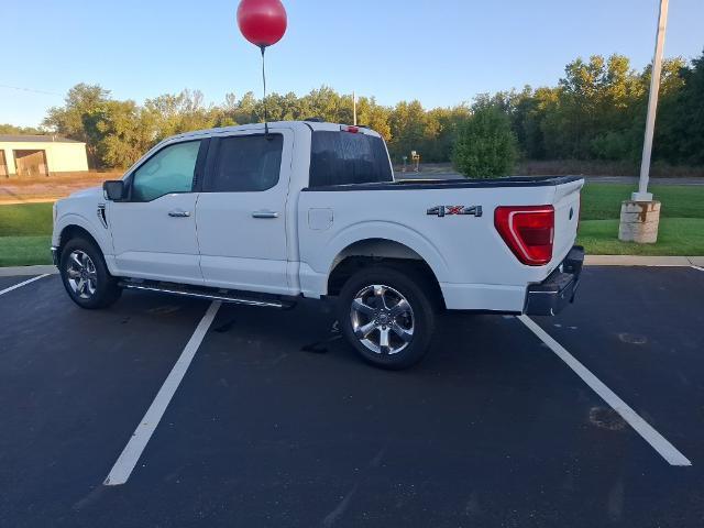 2021 Ford F-150 - $32,400