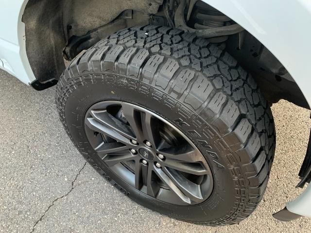 2022 Ford F-150 - $32,749