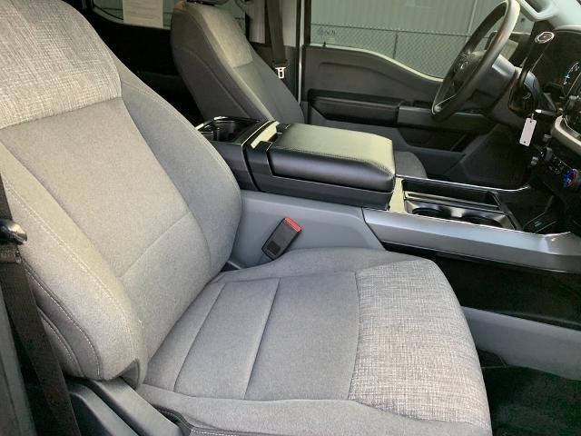 2022 Ford F-150 - $32,749