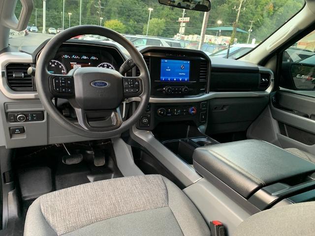 2022 Ford F-150 - $32,749