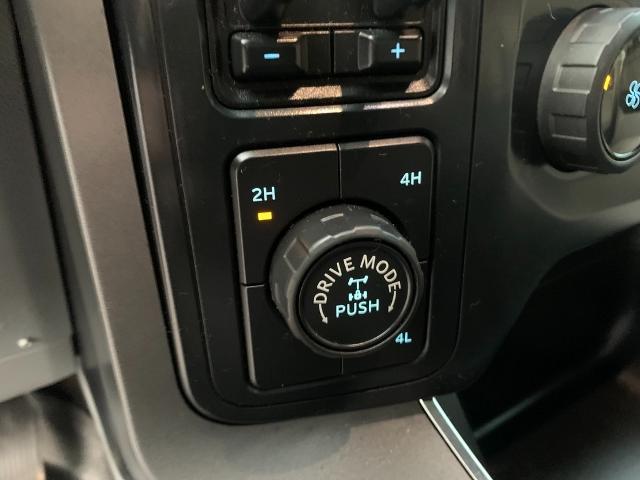 2022 Ford F-150 - $32,749