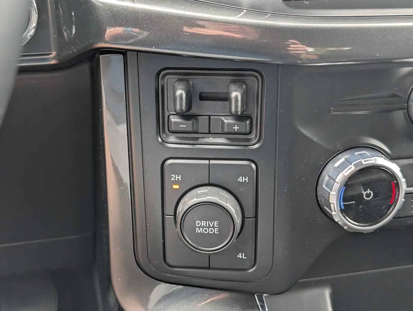 2023 Ford F-150 - $39,000