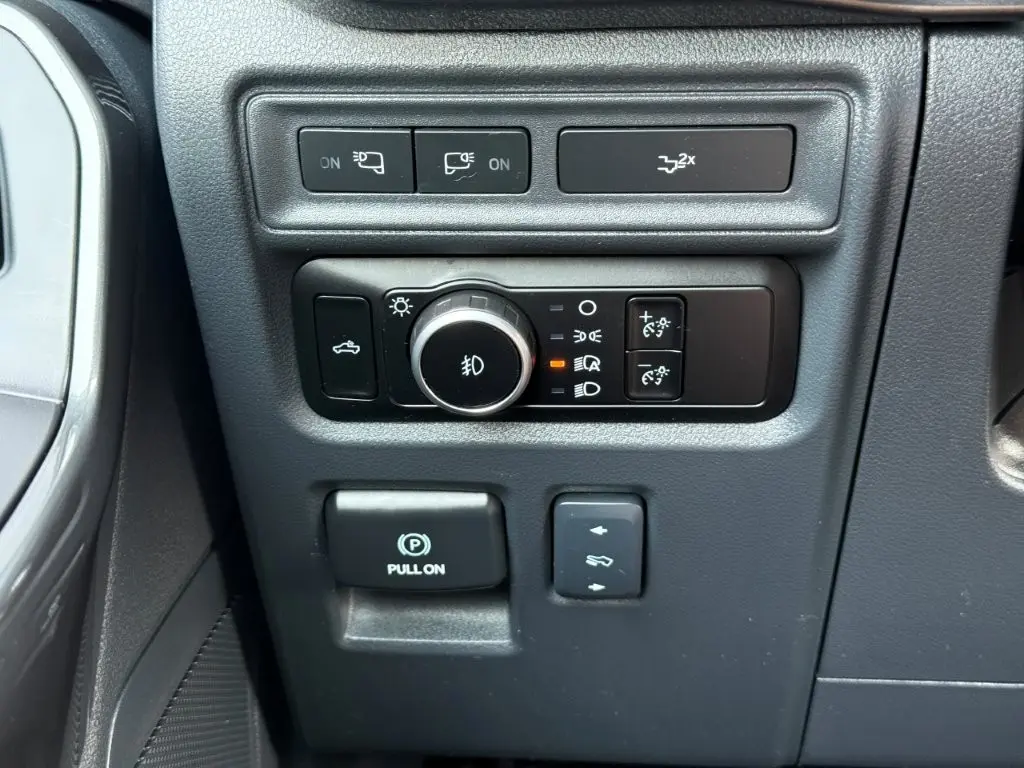 2023 Ford F-150 - $44,396