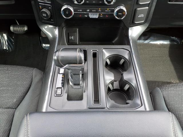 2022 Ford F-150 - $35,600