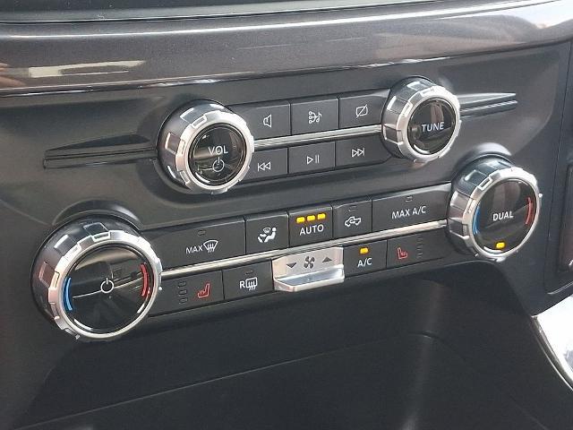 2023 Ford F-150 - $43,780