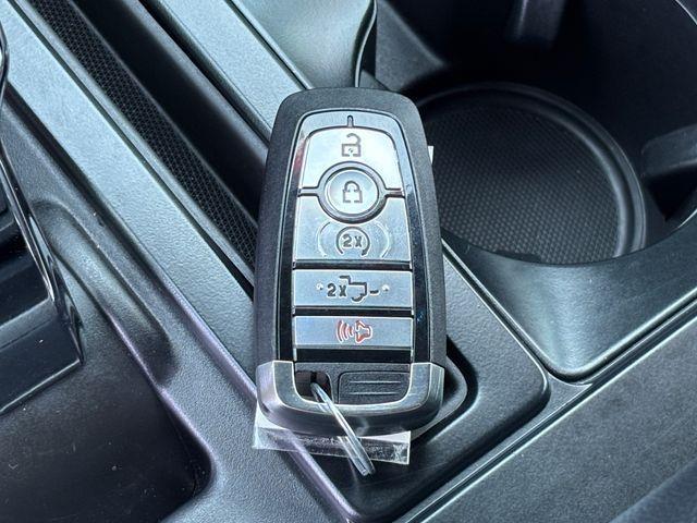 2023 Ford F-150 - $42,995